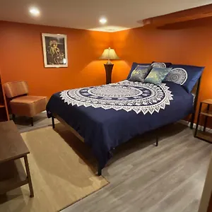 A Gem In The Emerald City: For Business And Travel Apartment