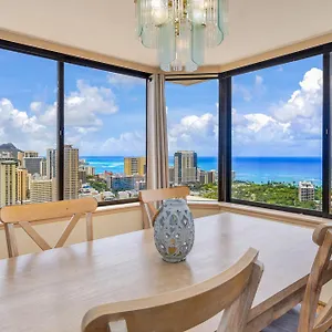 Hawaiian Monarch Penthouse 402 Honolulu